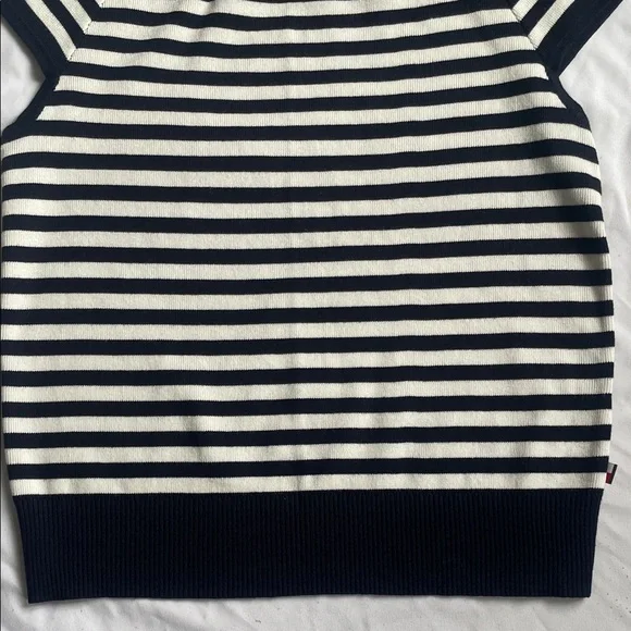 Tommy Hilfiger Navy & White Striped Knit Top - Classic Style - Medium - Picture 7 of 11
